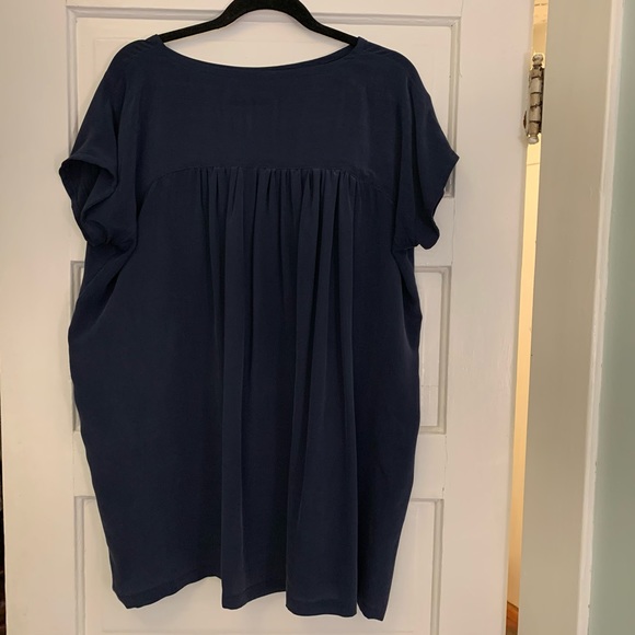 100% Silk blouse by Lu, small batch clothing - Picture 2 of 3